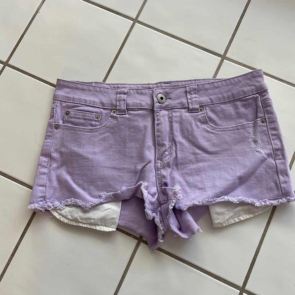 Lavender Denim shorts super soft size 31